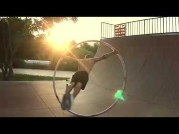 promo cyr wheel